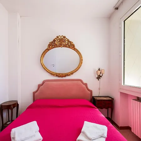 Ada Rosa *